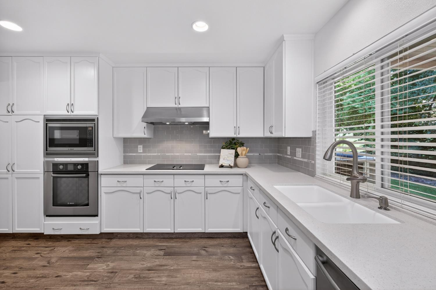 2997 W Silverhill Ln, Fresno, CA 93711