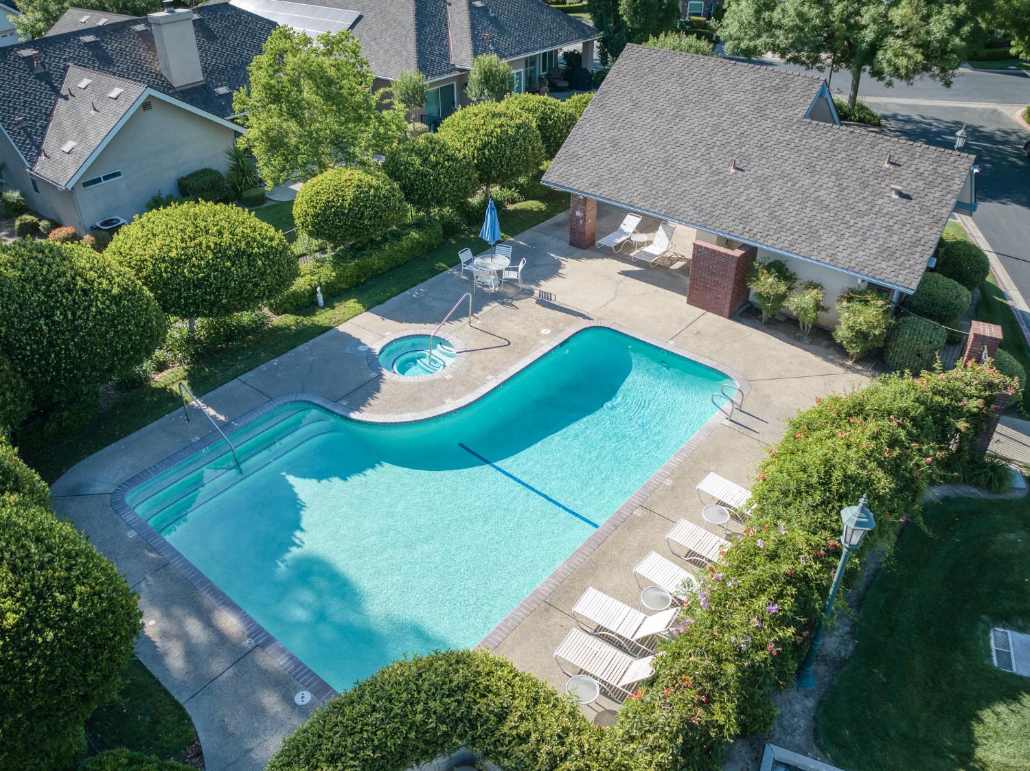 2997 W Silverhill Ln, Fresno, CA 93711