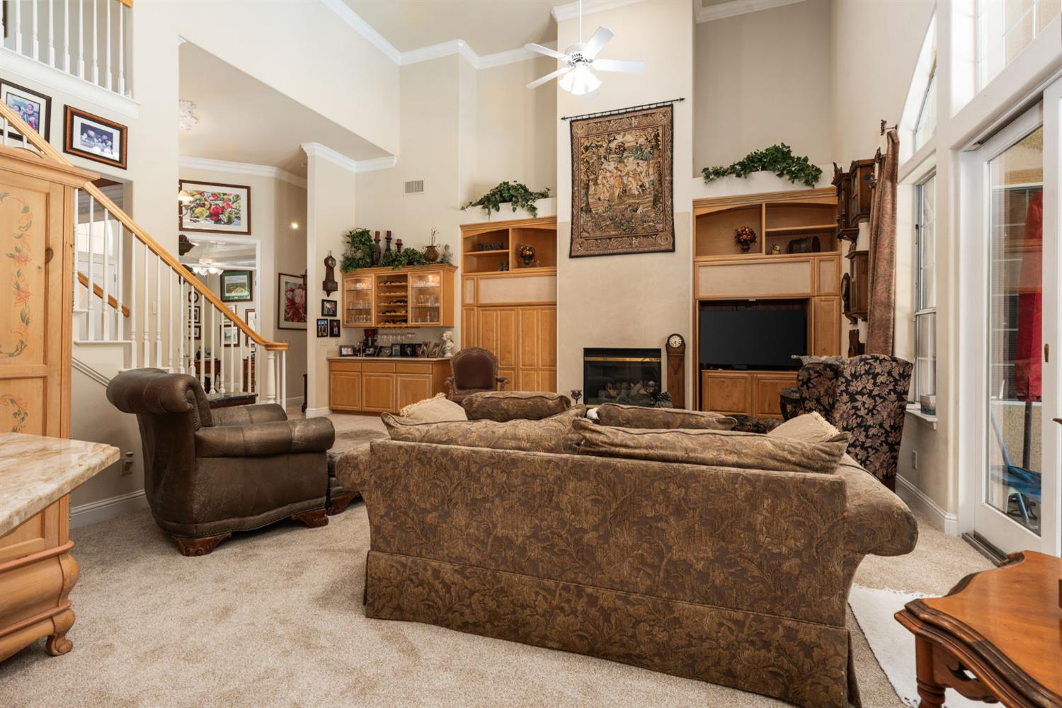 10532 N Medinah Cir, Fresno, CA 93730