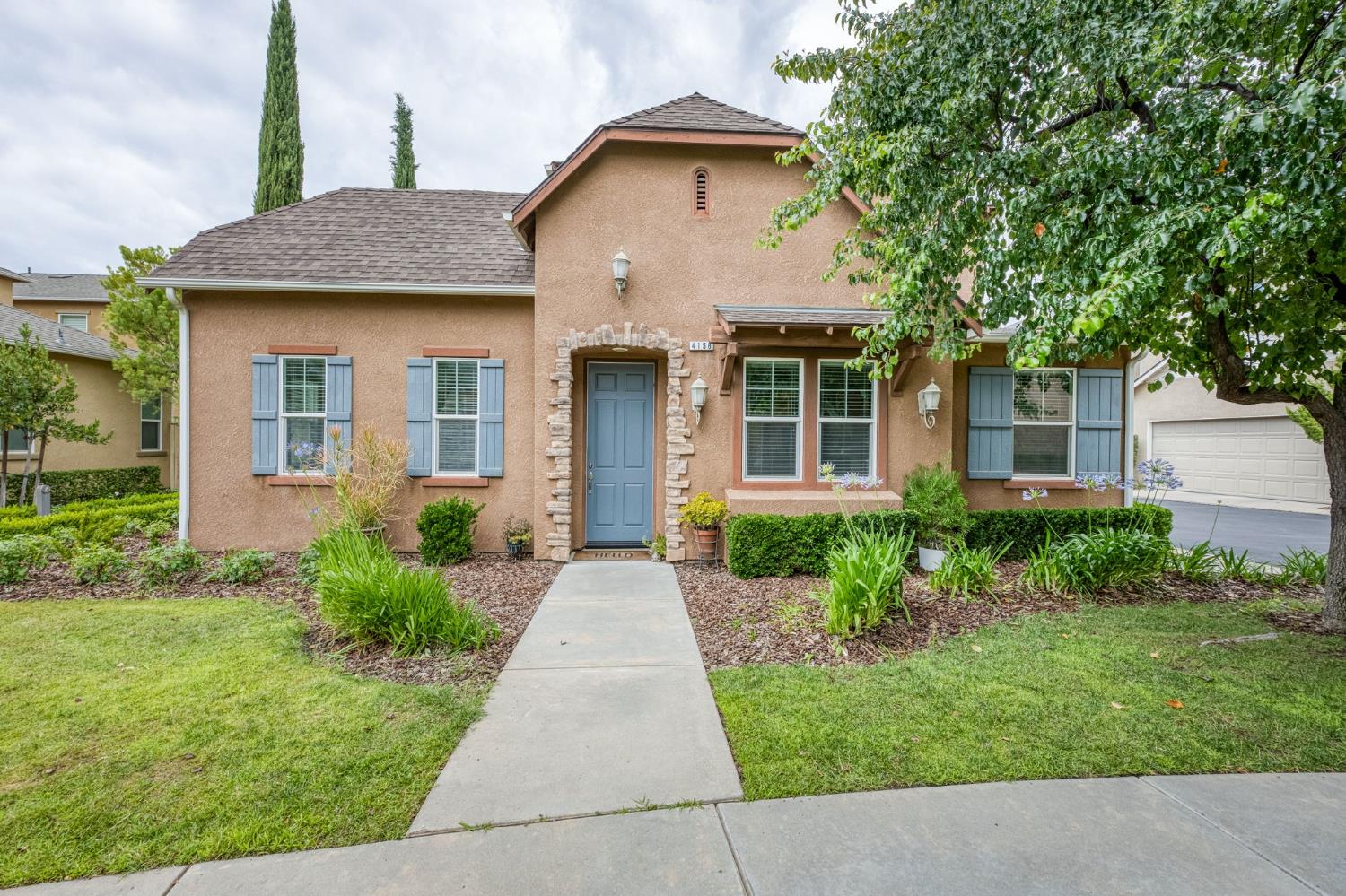 4158 Trenton Ave, Clovis, CA 93619