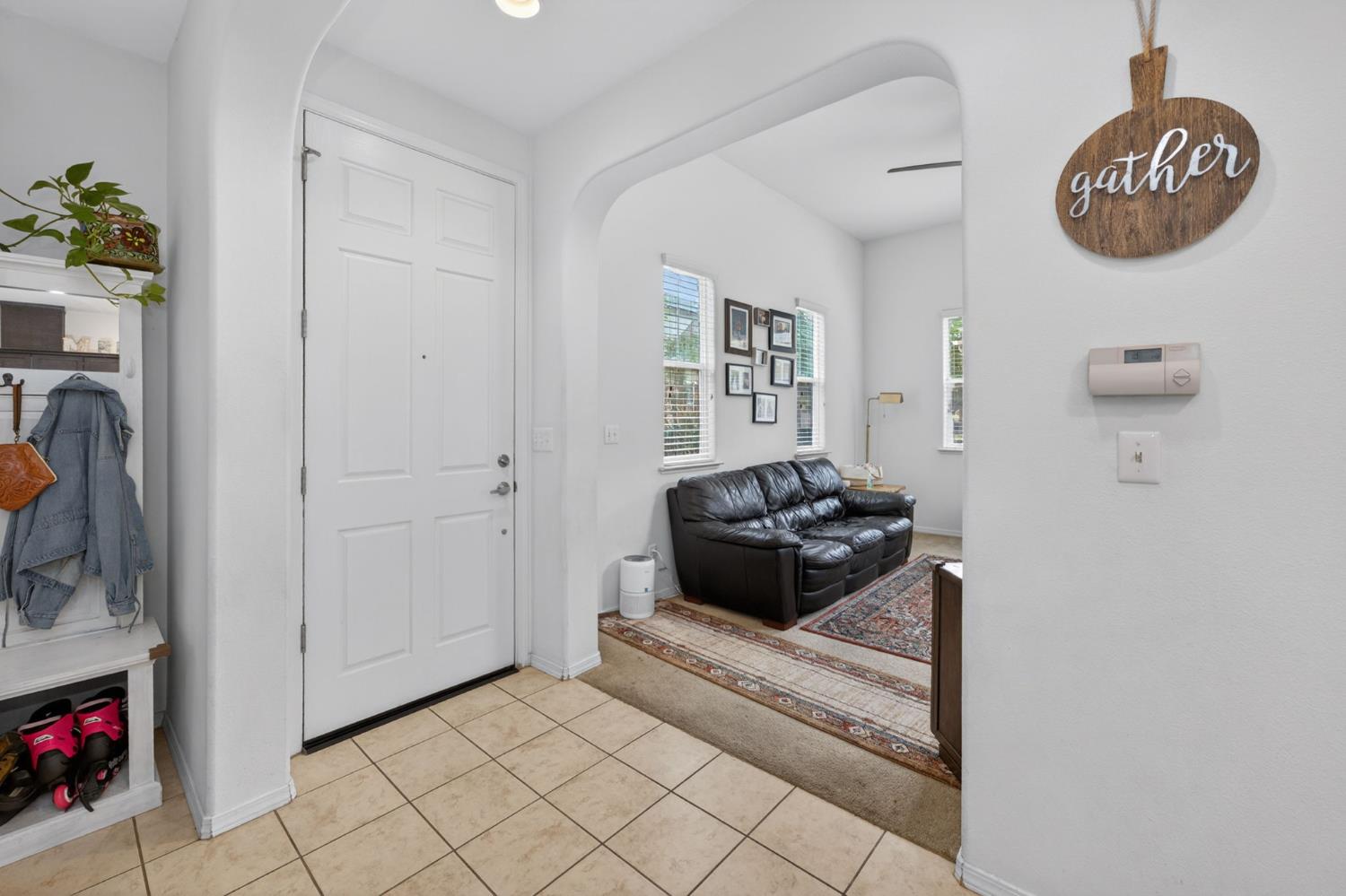 4158 Trenton Ave, Clovis, CA 93619