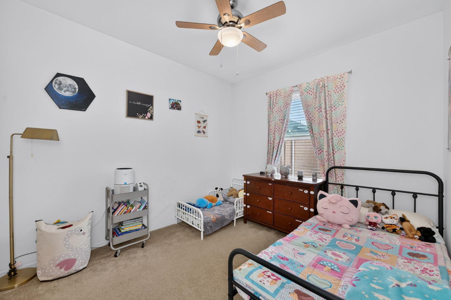 4158 Trenton Ave, Clovis, CA 93619