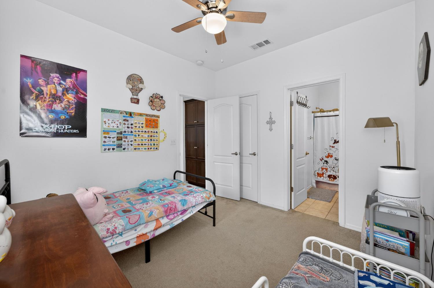 4158 Trenton Ave, Clovis, CA 93619