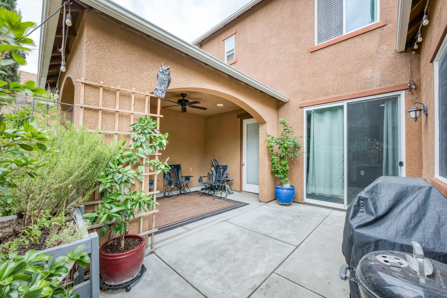 4158 Trenton Ave, Clovis, CA 93619