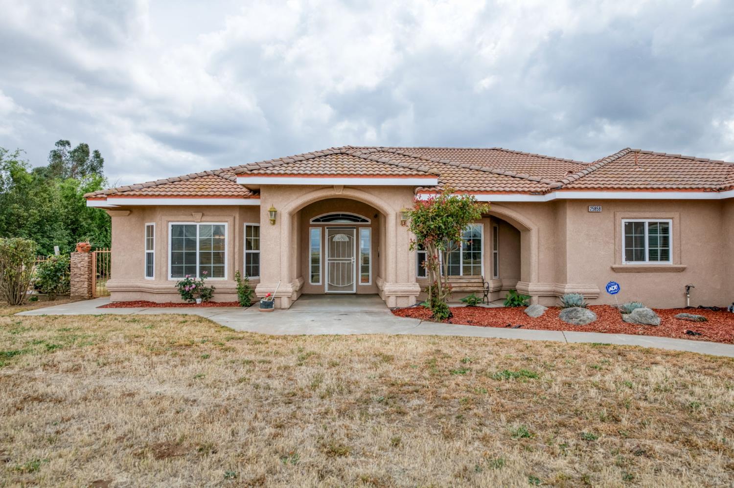 25858 Avenue 26, Chowchilla, CA 93610