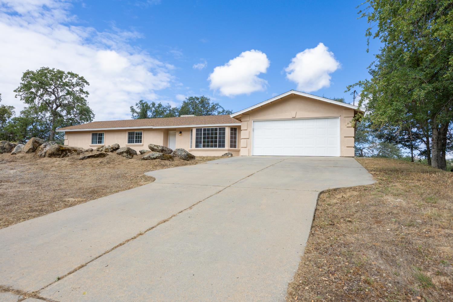 30142 Revis Rd, Coarsegold, CA 93614