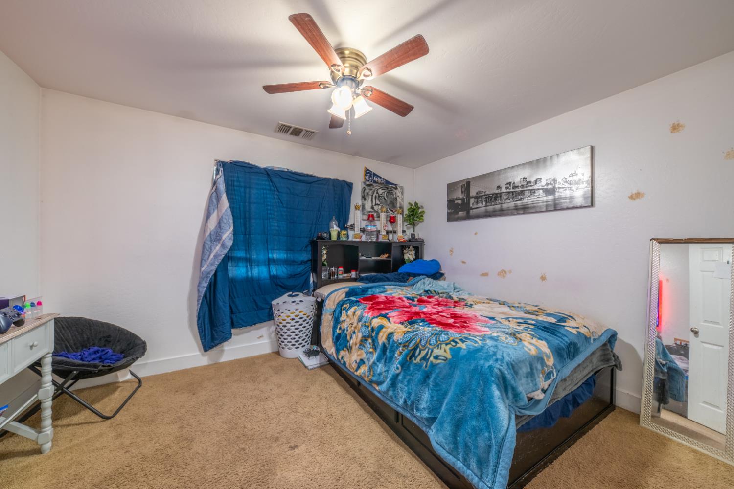 3329 N Gregory Ave, Fresno, CA 93722