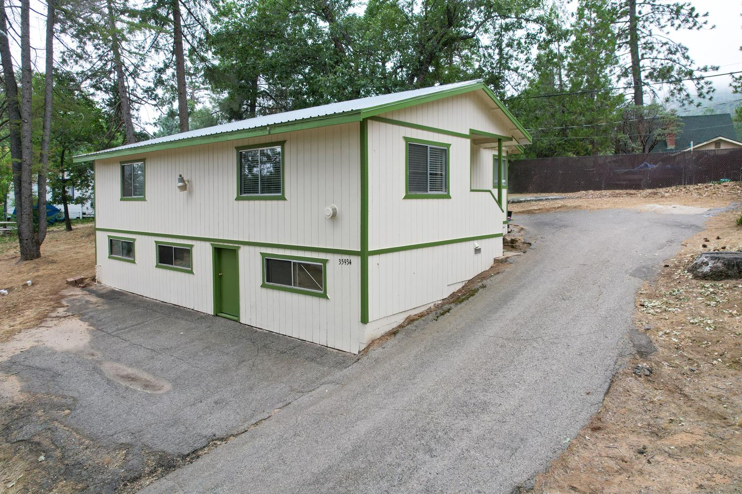 35934 Sierra Linda Dr, Wishon, CA 93669