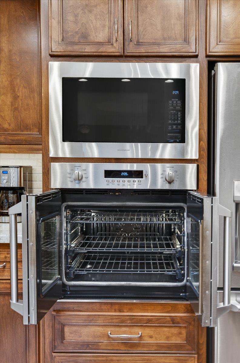 2831 Indianapolis Ave, Clovis, CA 93611