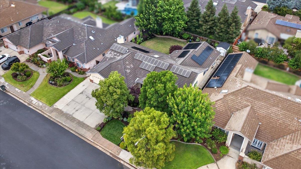 2831 Indianapolis Ave, Clovis, CA 93611