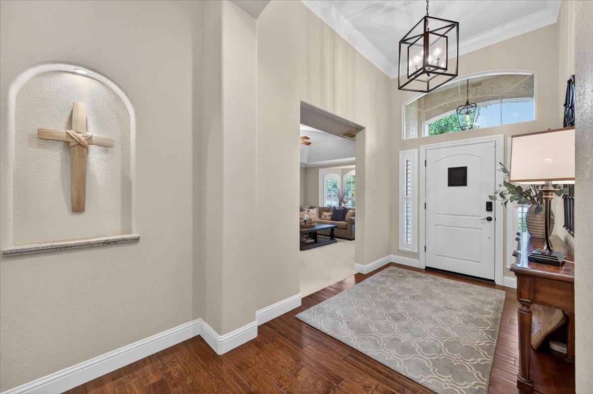 2831 Indianapolis Ave, Clovis, CA 93611