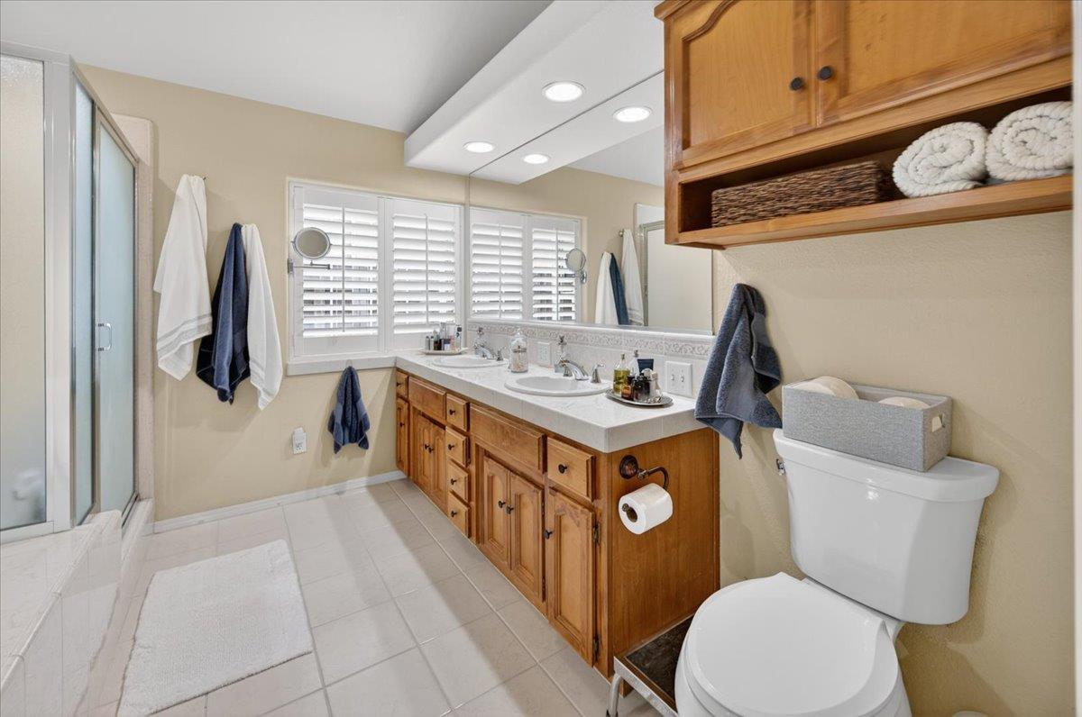 2831 Indianapolis Ave, Clovis, CA 93611