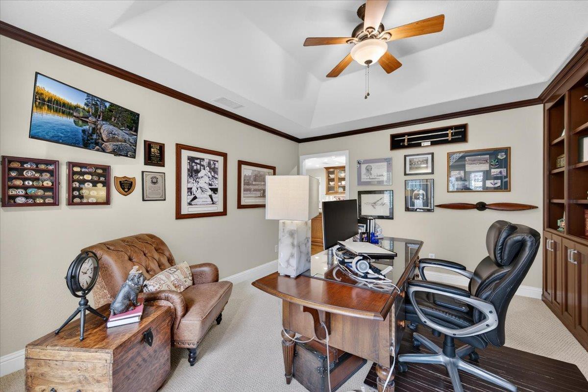 2831 Indianapolis Ave, Clovis, CA 93611