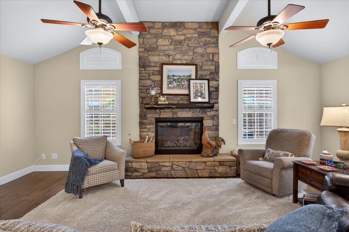 2831 Indianapolis Ave, Clovis, CA 93611