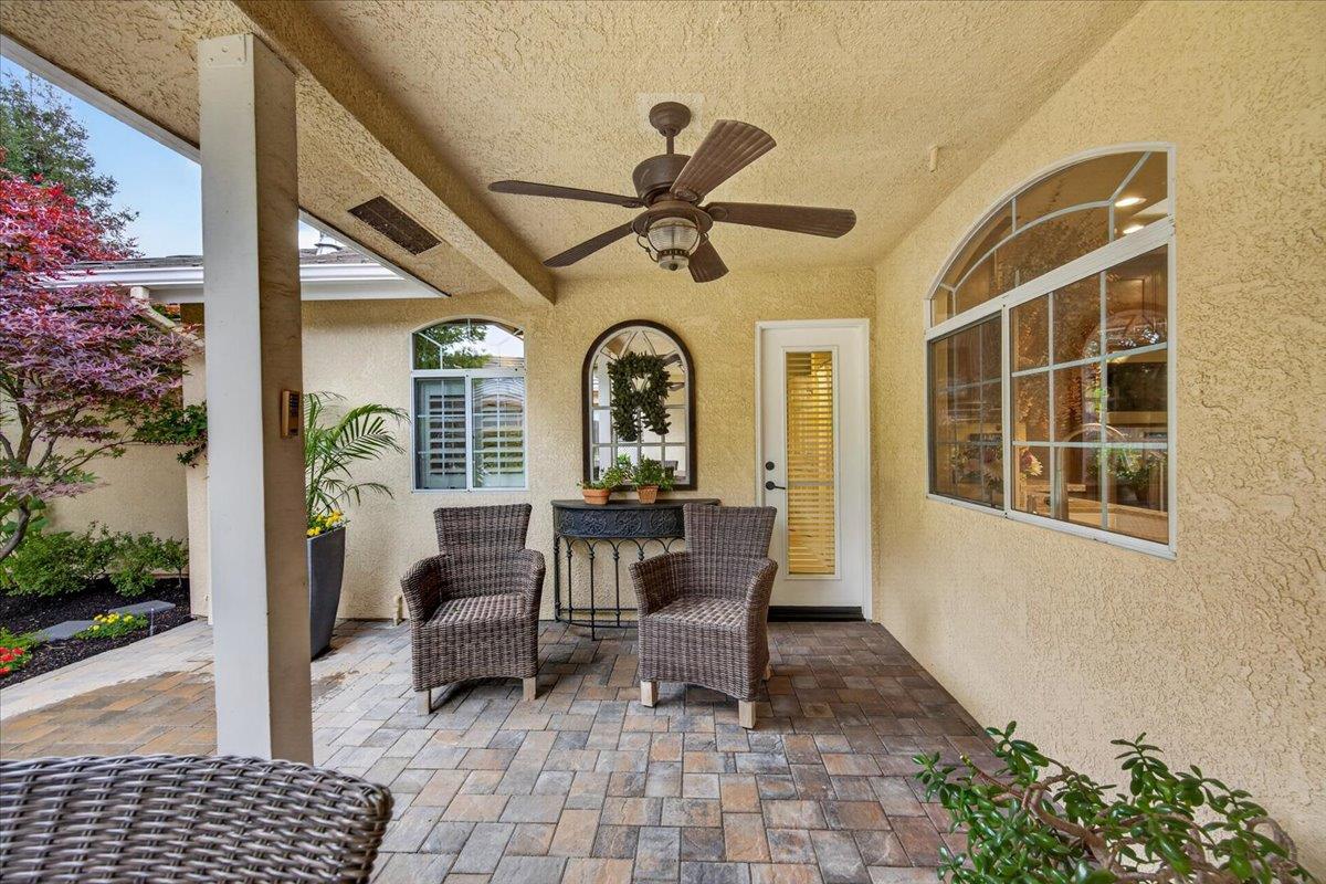 2831 Indianapolis Ave, Clovis, CA 93611