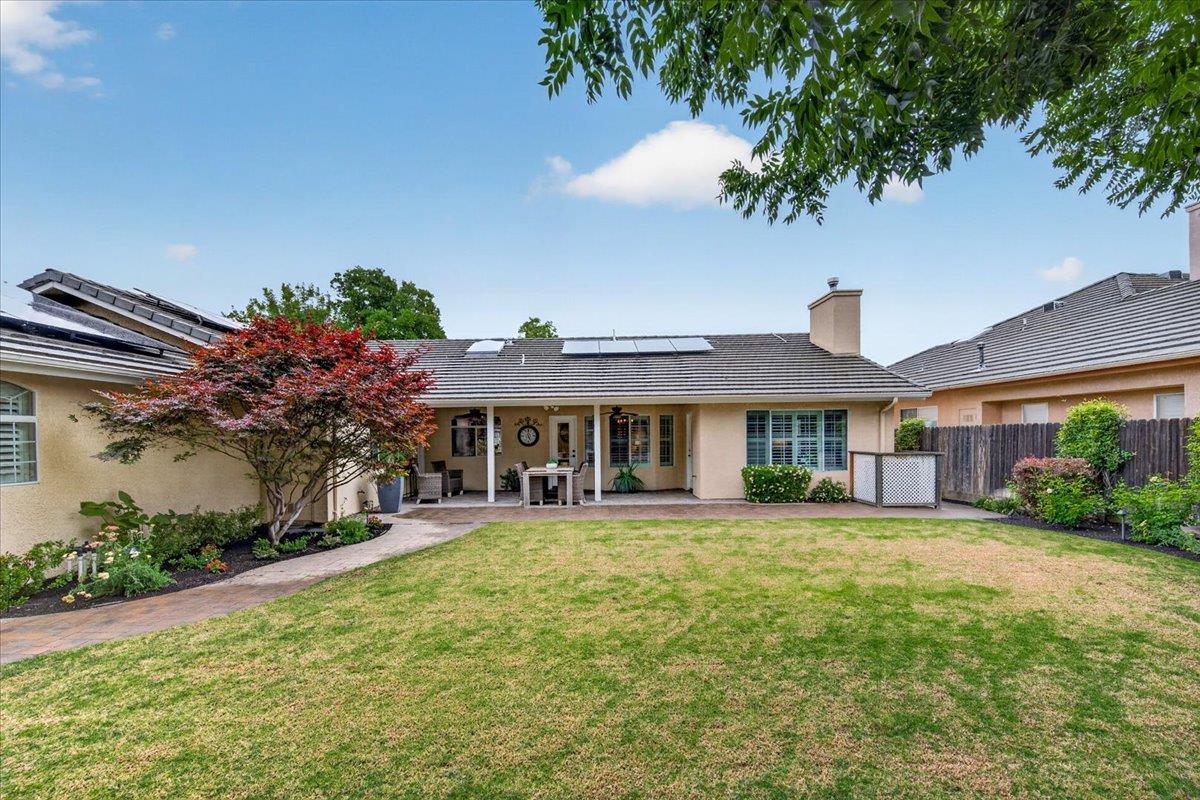 2831 Indianapolis Ave, Clovis, CA 93611