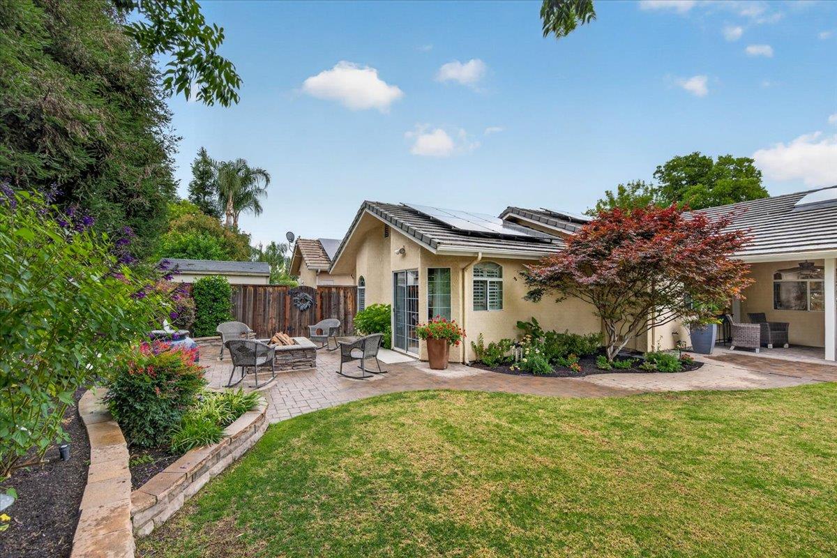 2831 Indianapolis Ave, Clovis, CA 93611