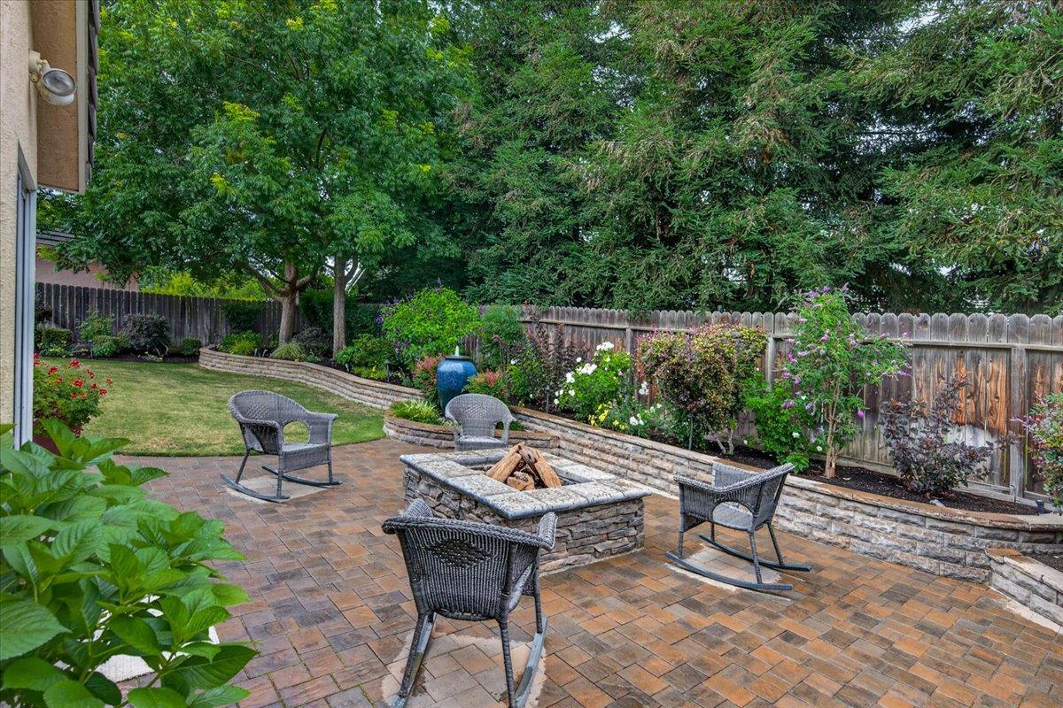 2831 Indianapolis Ave, Clovis, CA 93611