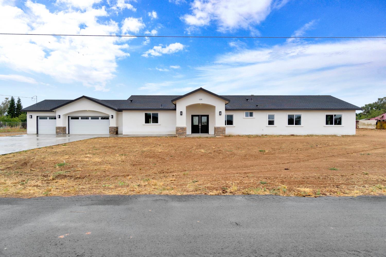 17753 Seabright Dr., Madera, CA 93638