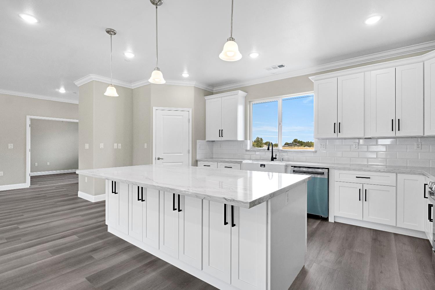 17753 Seabright Dr., Madera, CA 93638