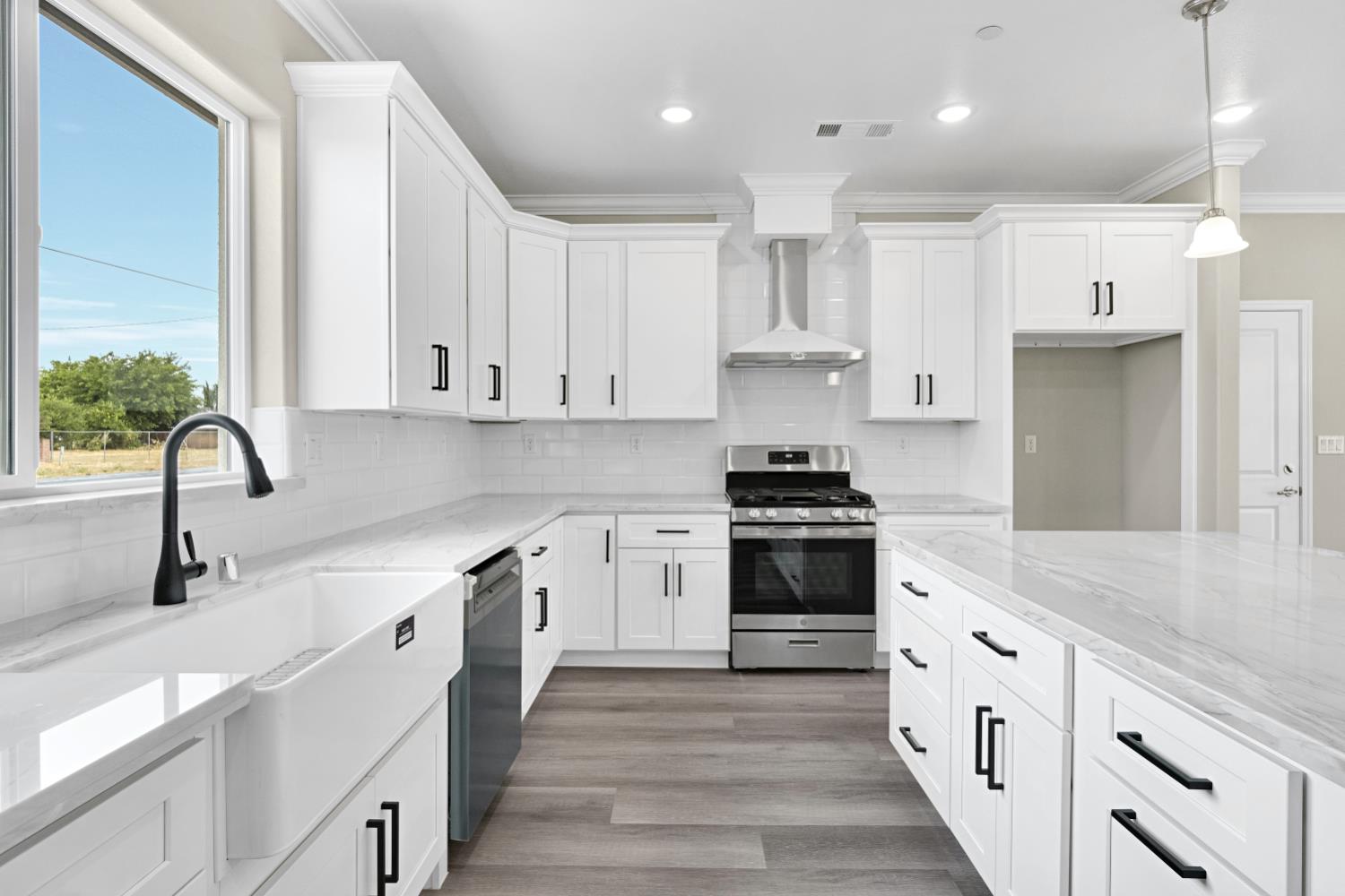 17753 Seabright Dr., Madera, CA 93638