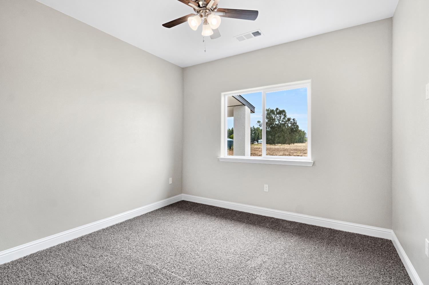 17753 Seabright Dr., Madera, CA 93638