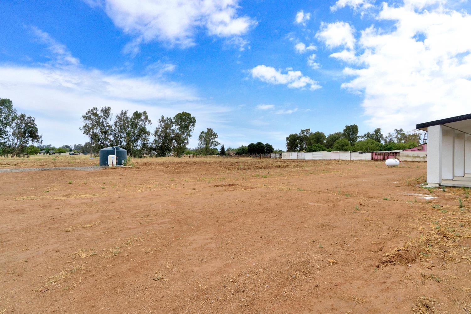 17753 Seabright Dr., Madera, CA 93638