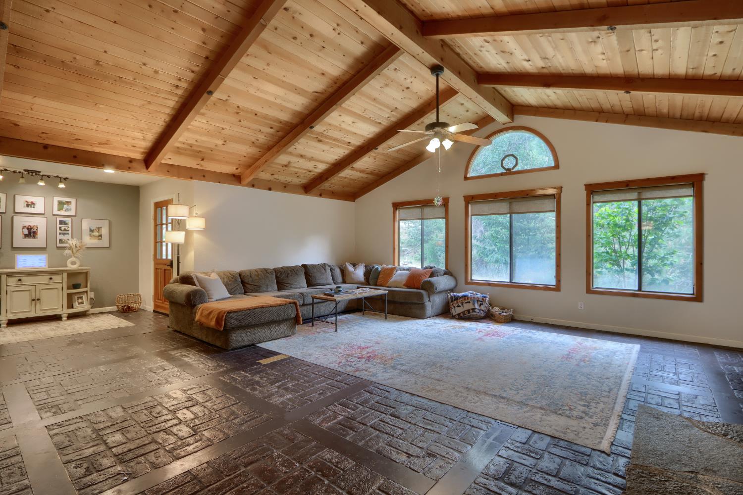 36686 Mattie Fhy Ct, Coarsegold, CA 93614