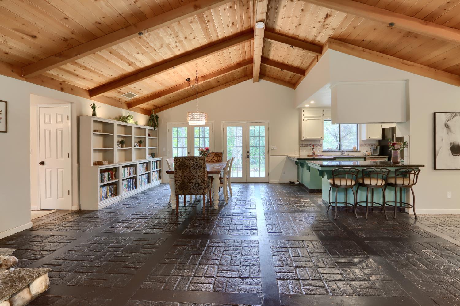36686 Mattie Fhy Ct, Coarsegold, CA 93614