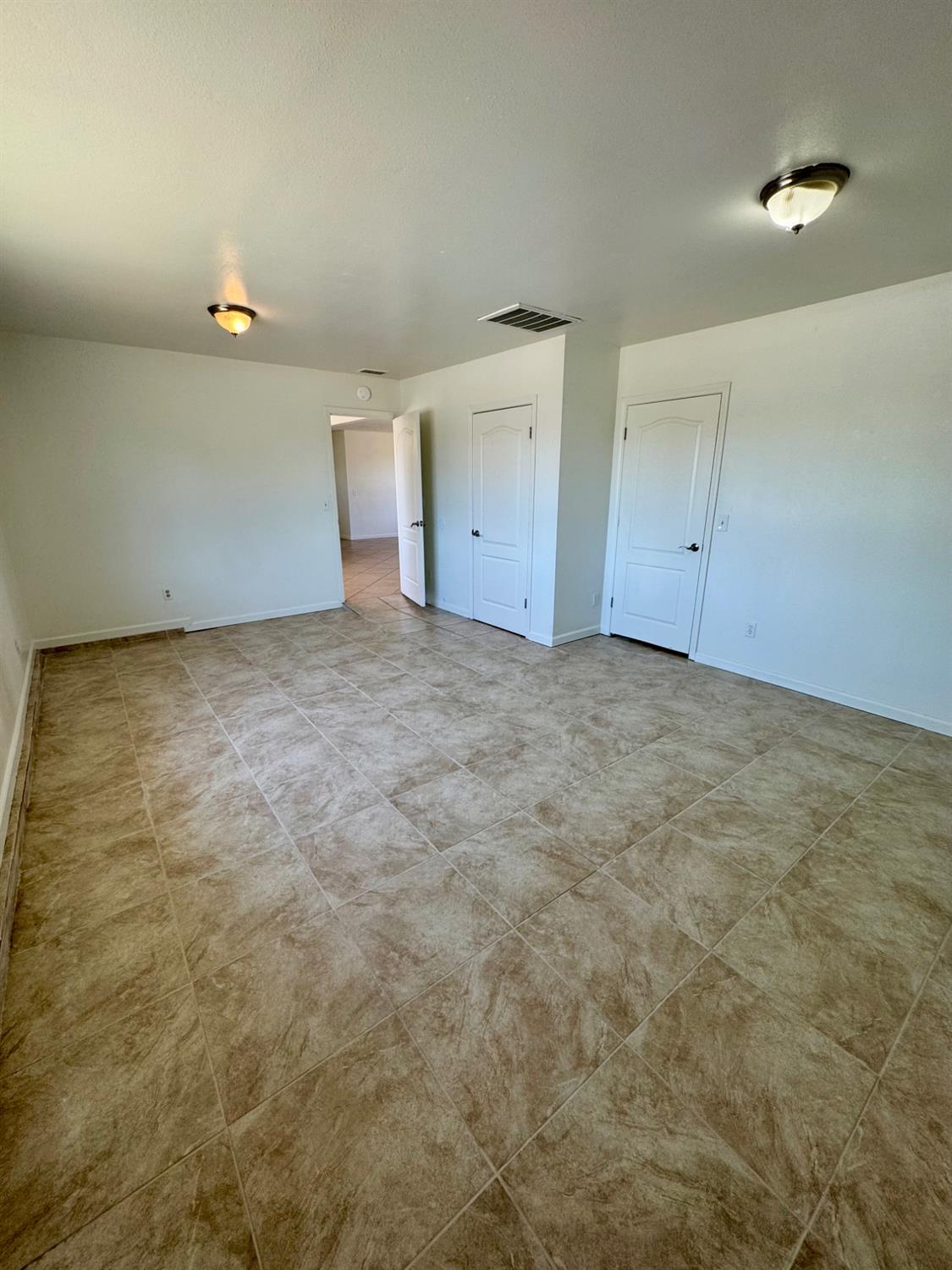26295 Dillon Way, Madera, CA 93638