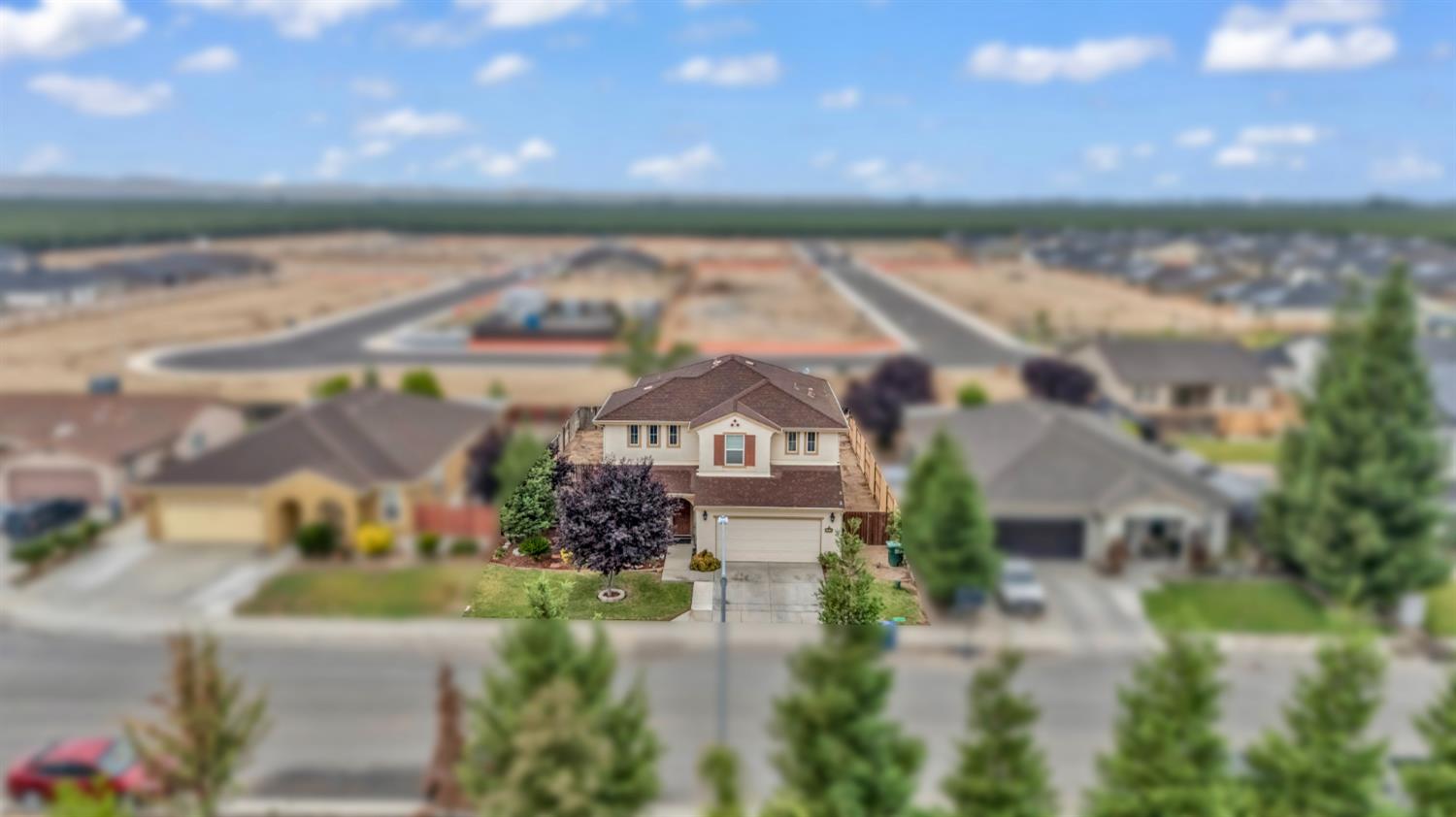 105 Pine St, Chowchilla, CA 93610