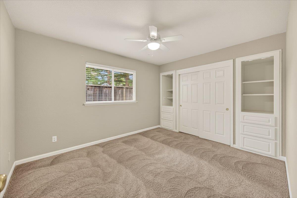 2375 Fallbrook Ave, Clovis, CA 93611