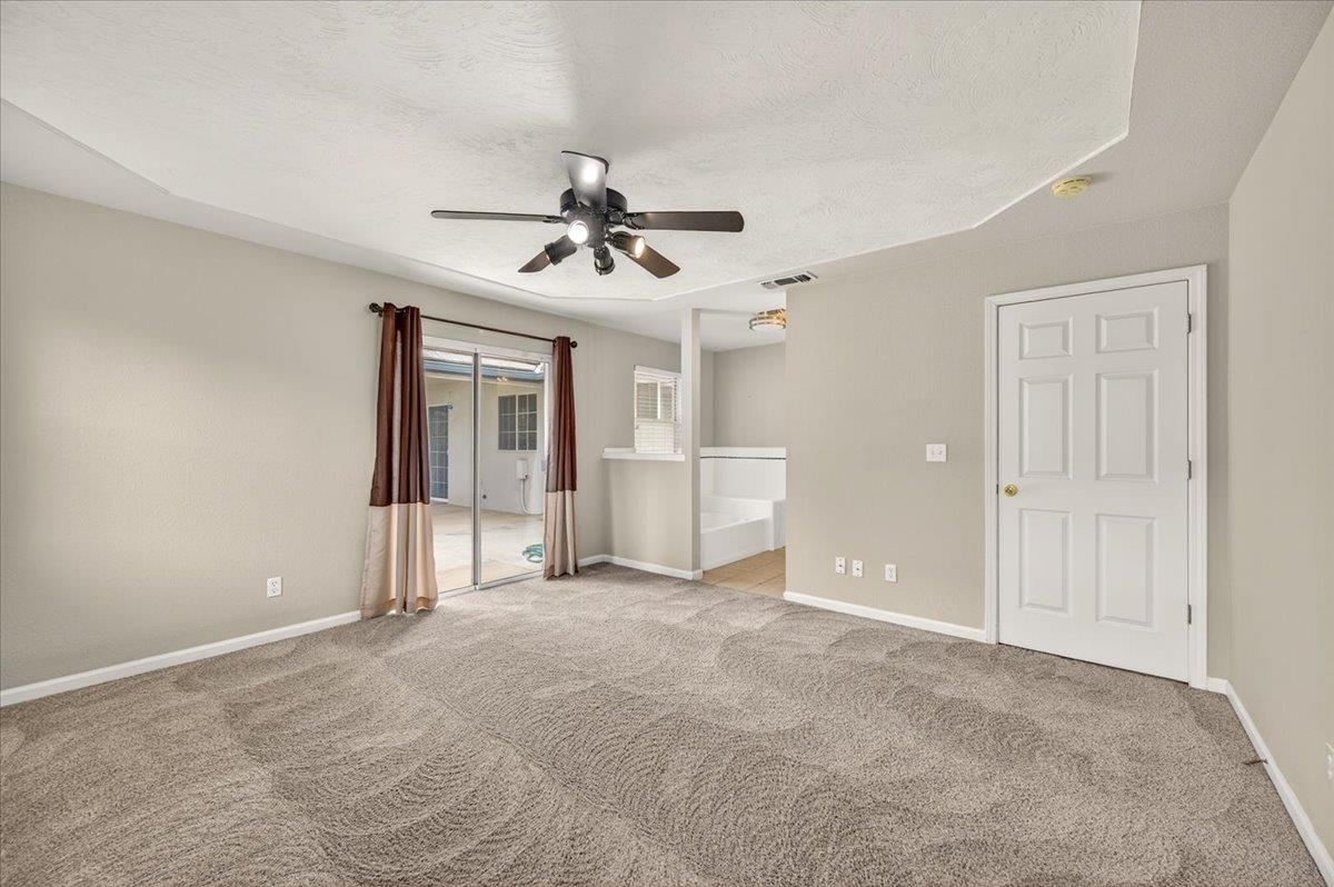 2375 Fallbrook Ave, Clovis, CA 93611