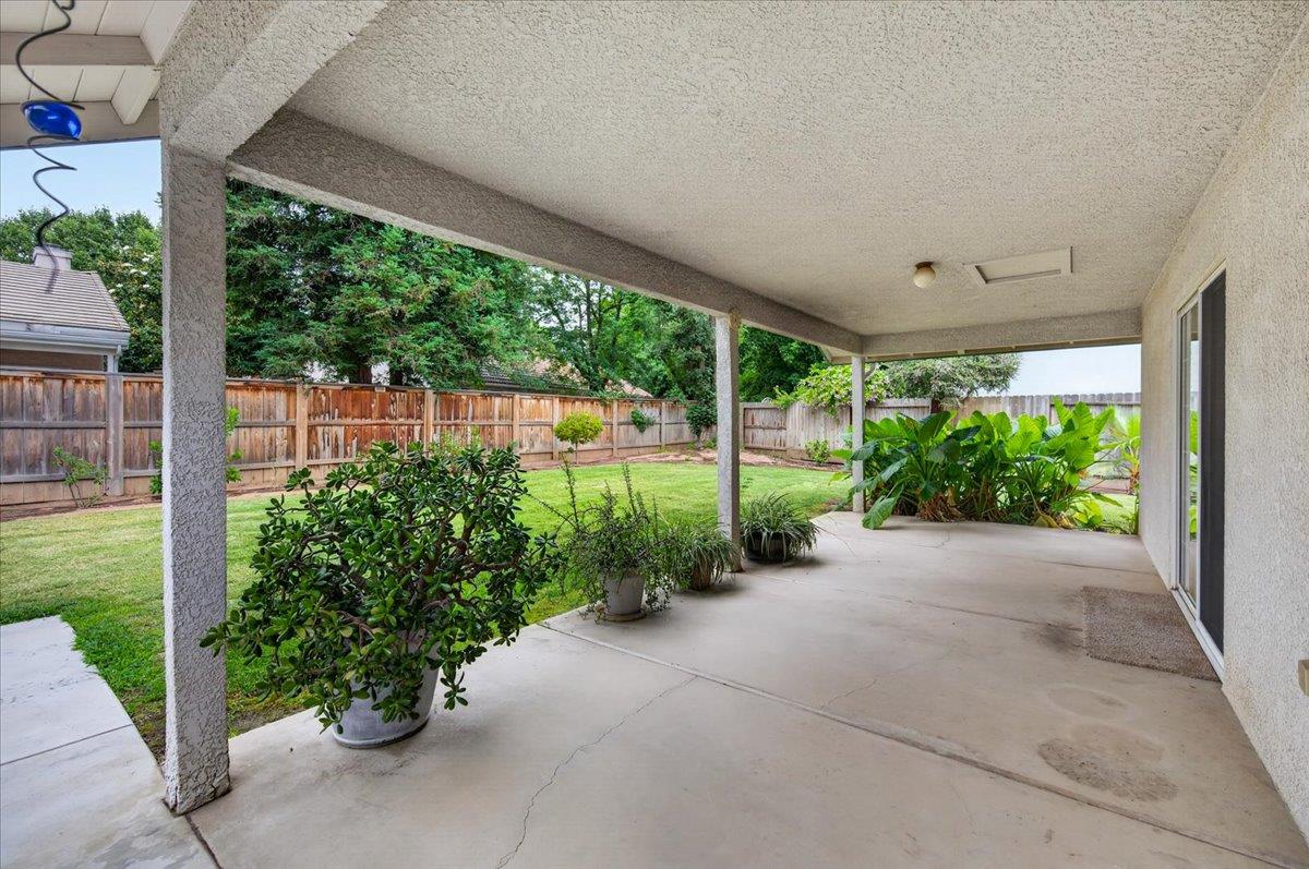 2375 Fallbrook Ave, Clovis, CA 93611