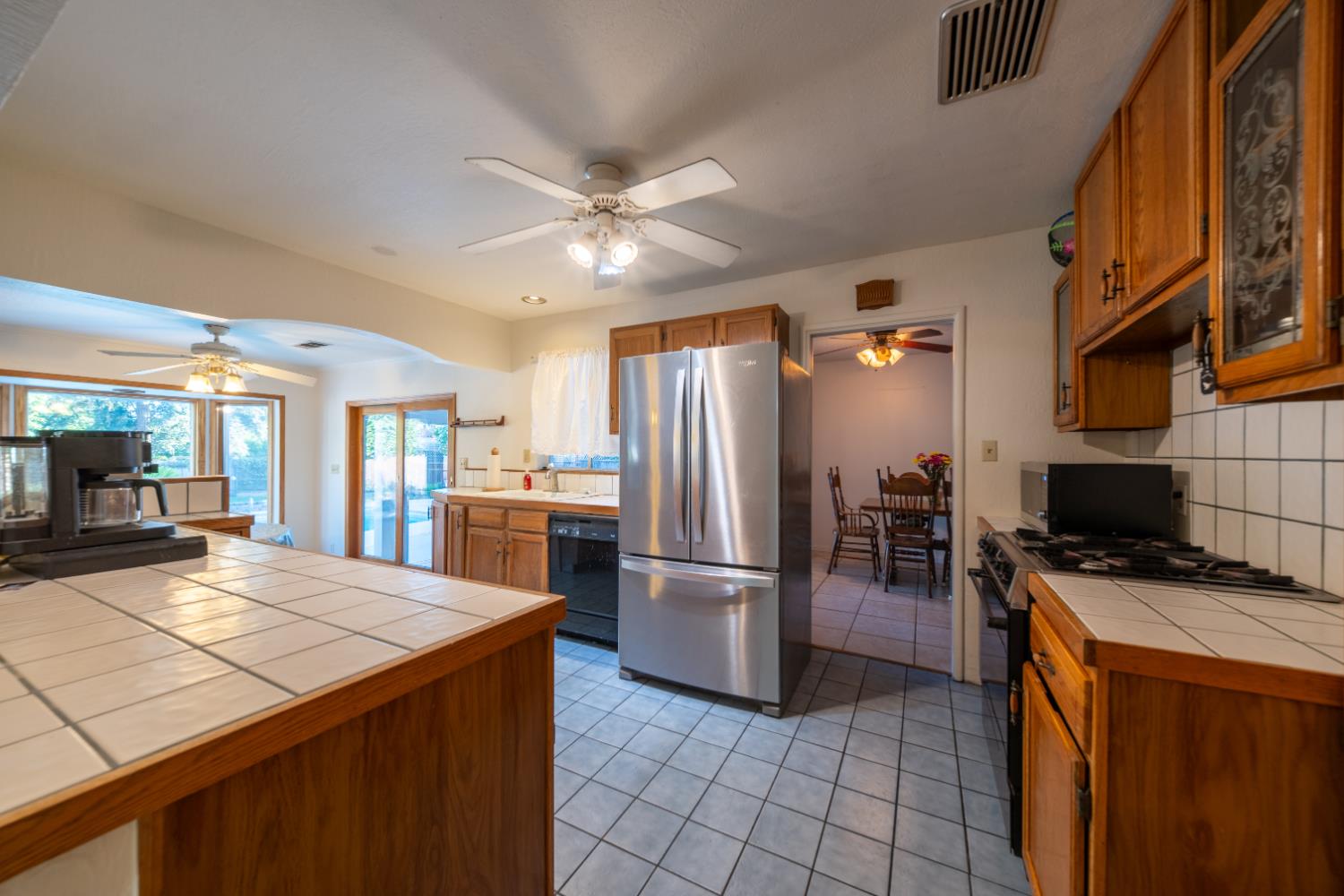 3350 E Griffith Way, Fresno, CA 93726