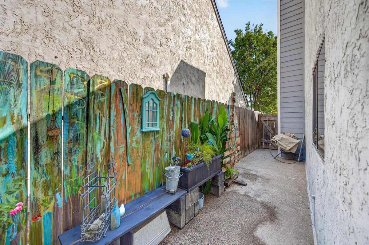 4172 W Regency Ave, Fresno, CA 93722