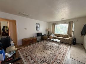 761 S Short Ave, Dinuba, CA 93618