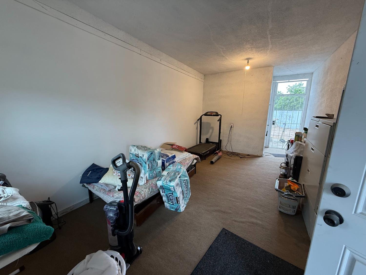 761 S Short Ave, Dinuba, CA 93618