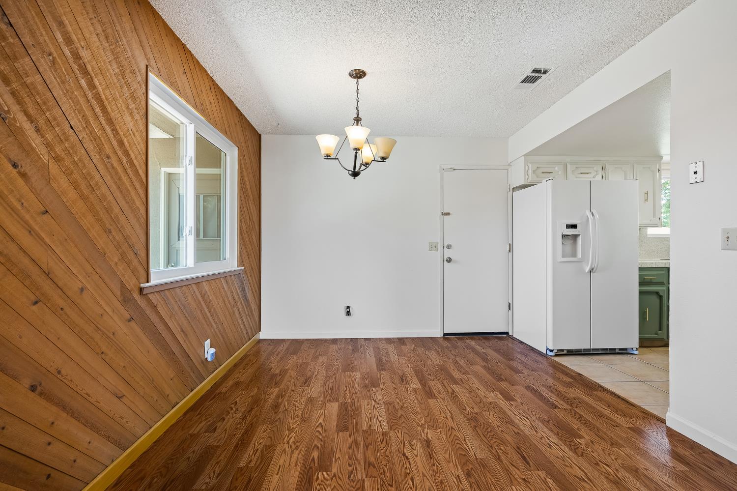521 E Escalon, Fresno, CA 93711