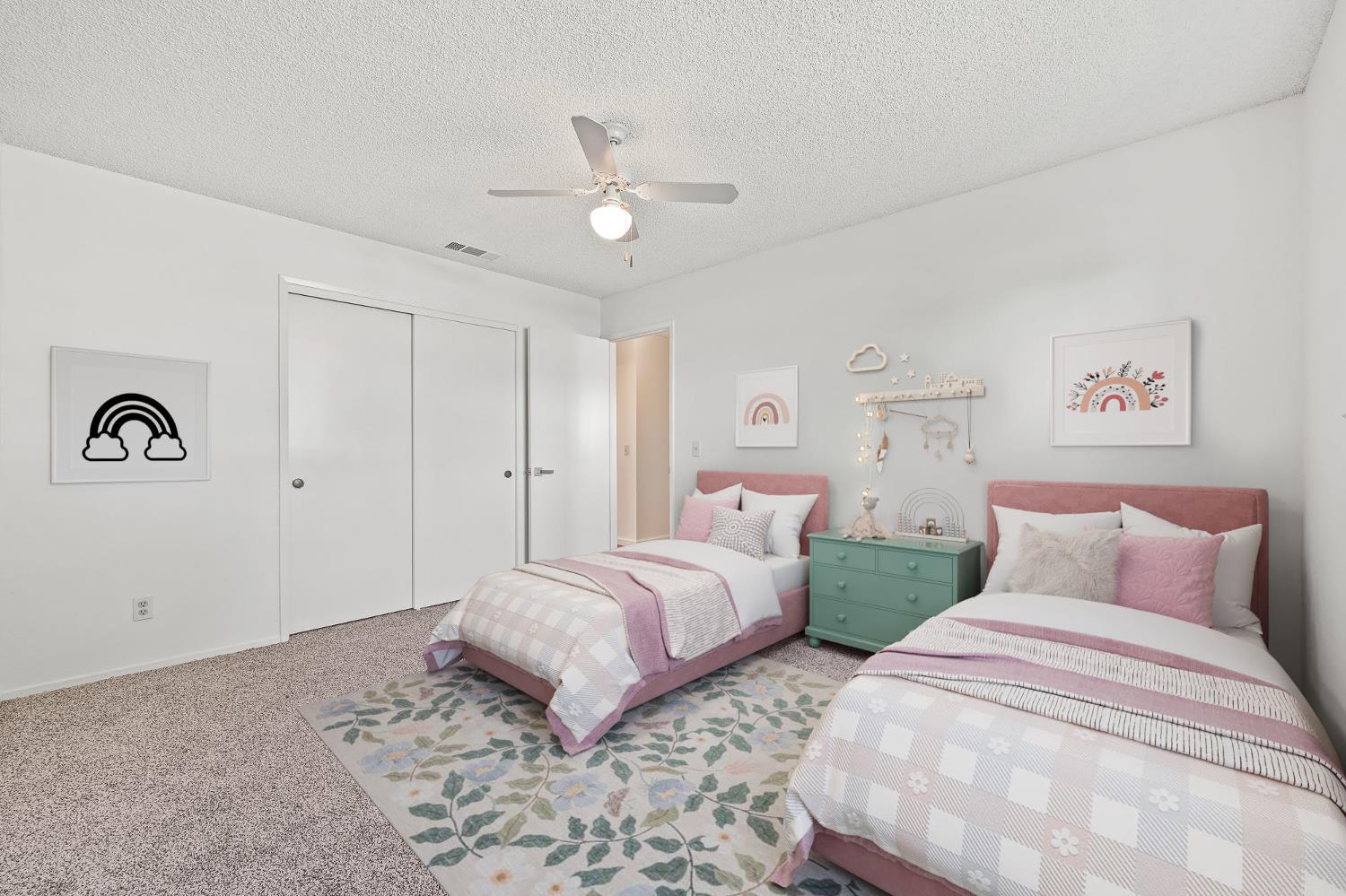 521 E Escalon, Fresno, CA 93711