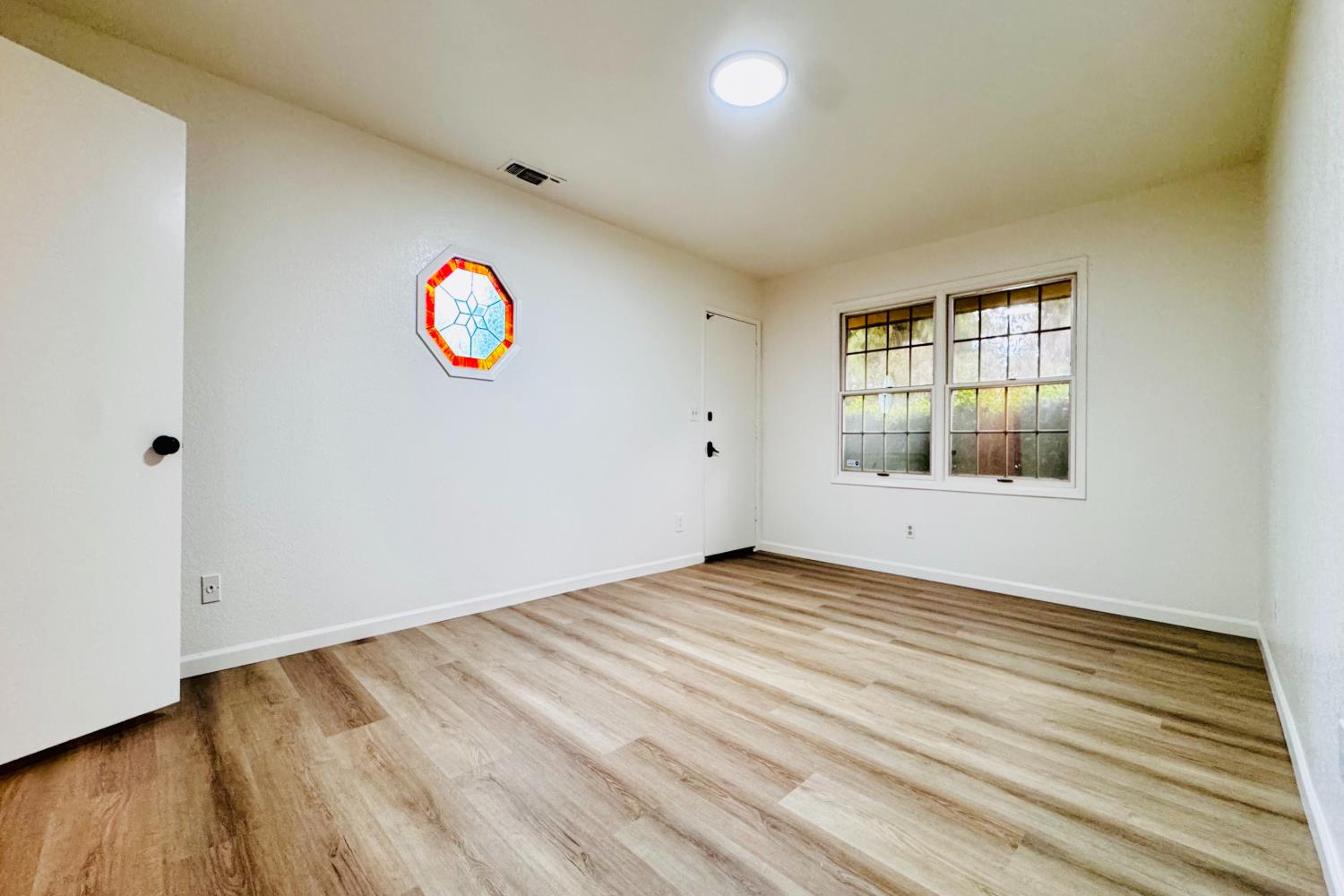 8155 N Fowler Ave, Clovis, CA 93619