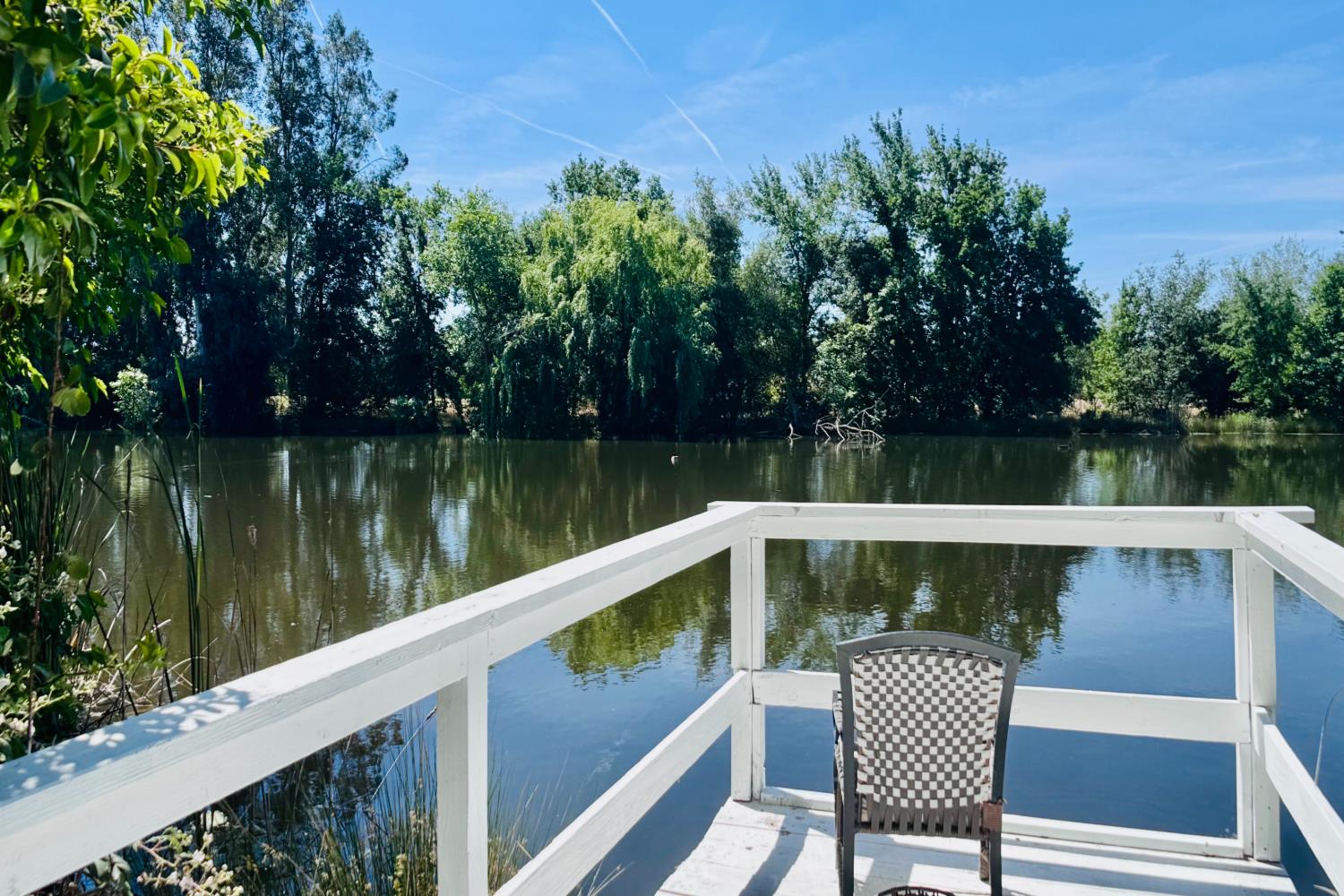 8155 N Fowler Ave, Clovis, CA 93619