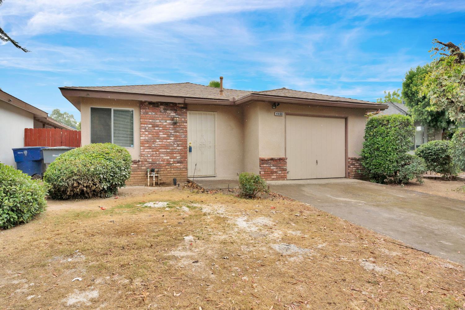 4466 N Cornelia Ave, Fresno, CA 93722