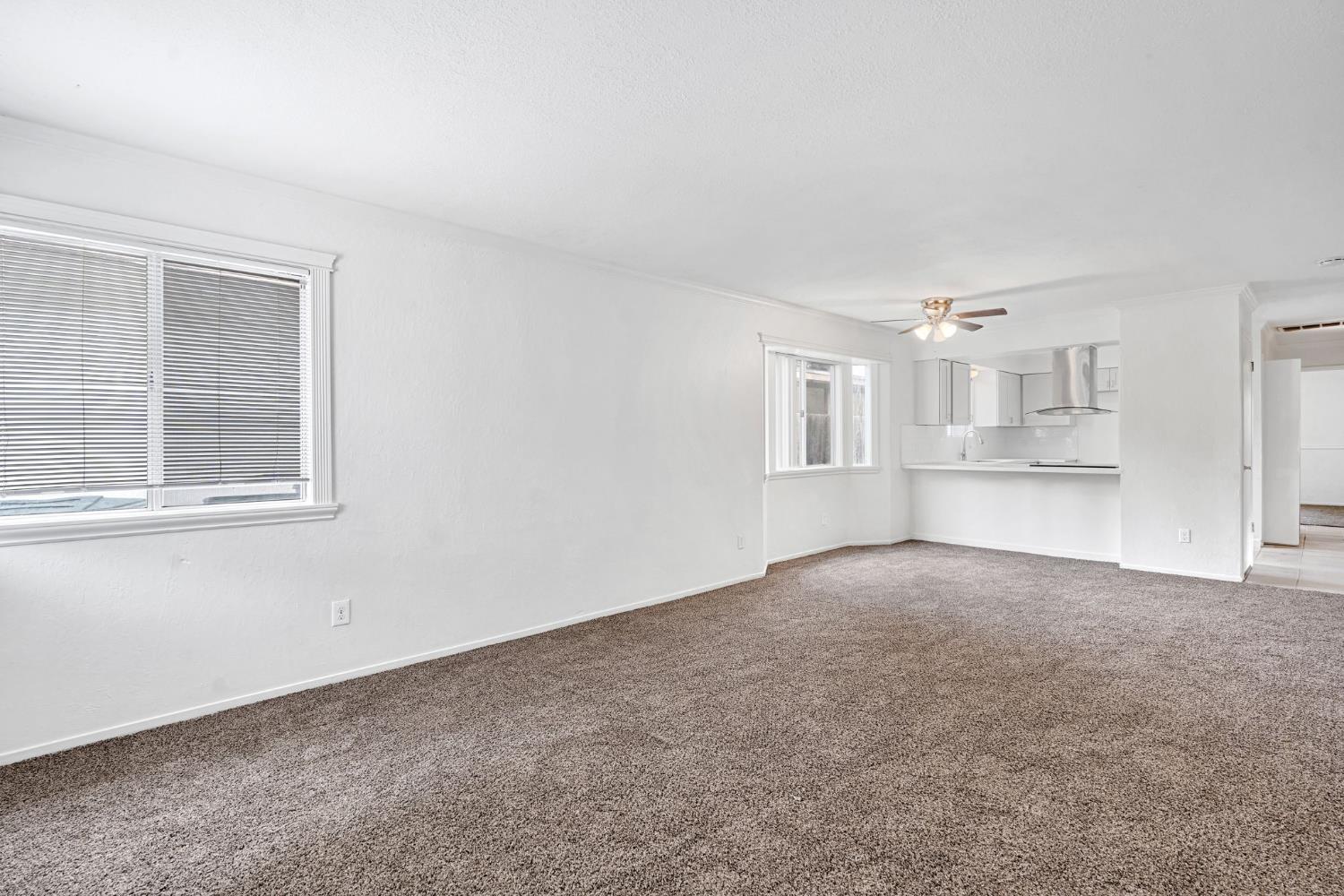 4466 N Cornelia Ave, Fresno, CA 93722