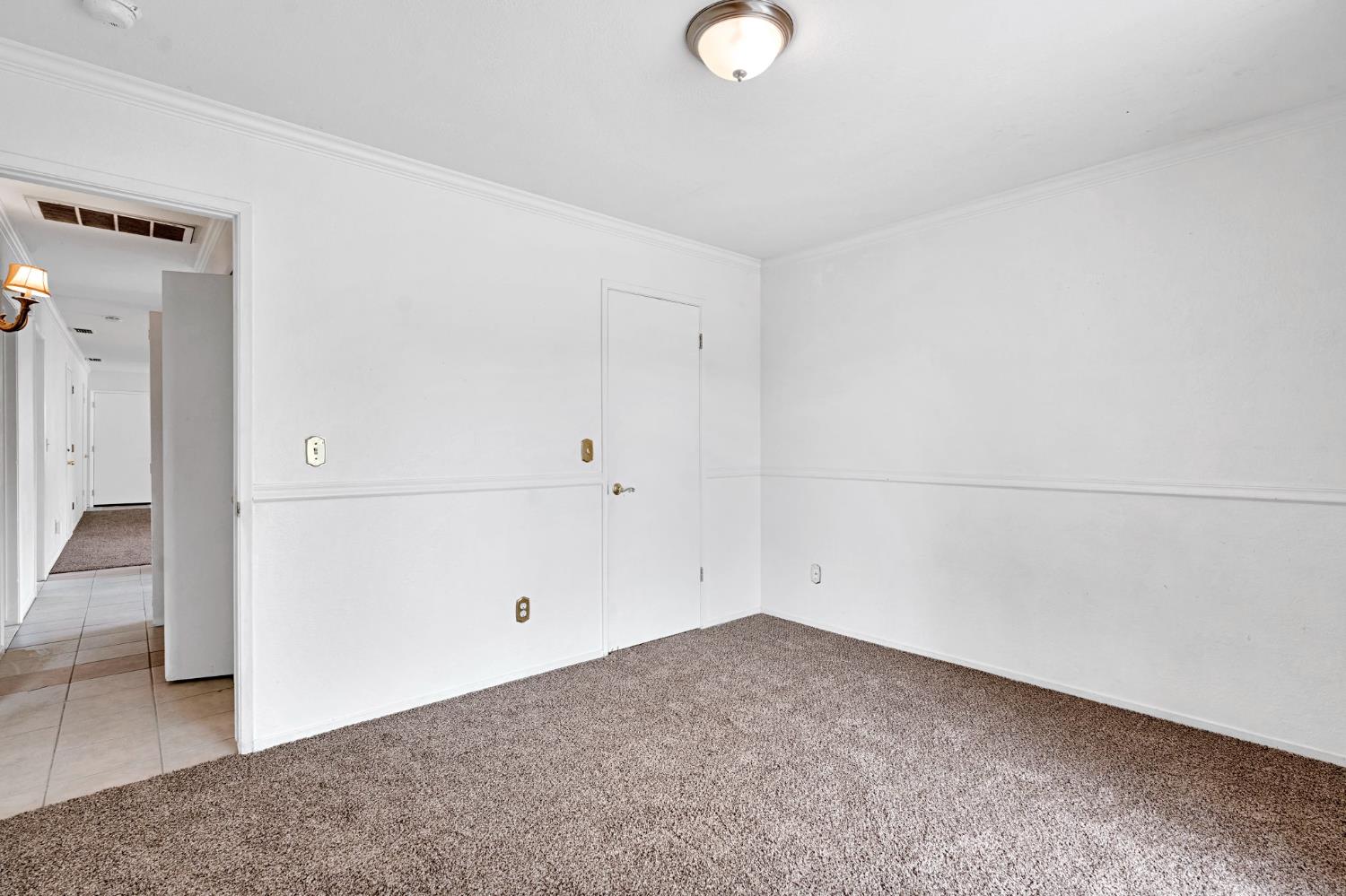 4466 N Cornelia Ave, Fresno, CA 93722