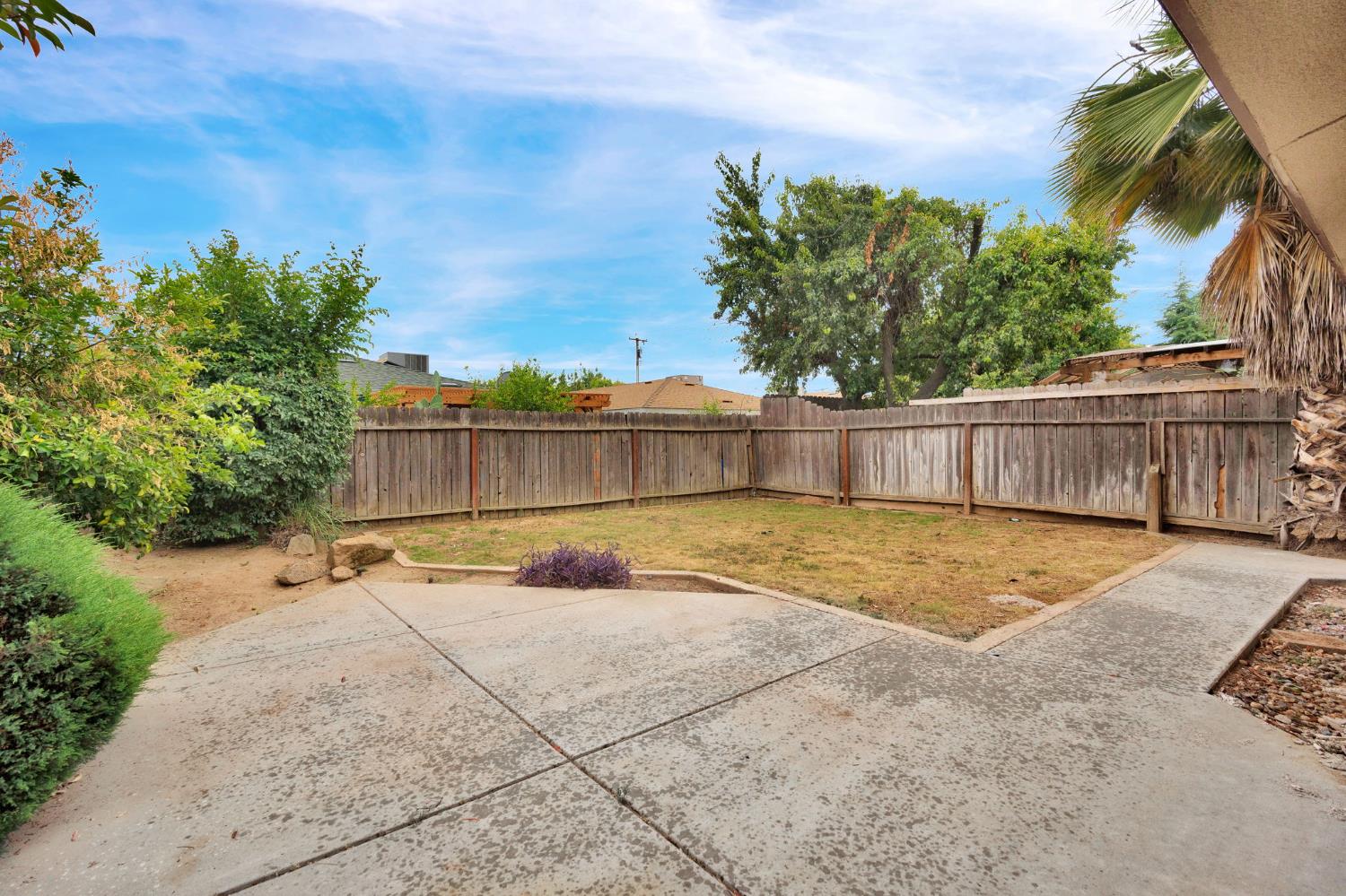 4466 N Cornelia Ave, Fresno, CA 93722