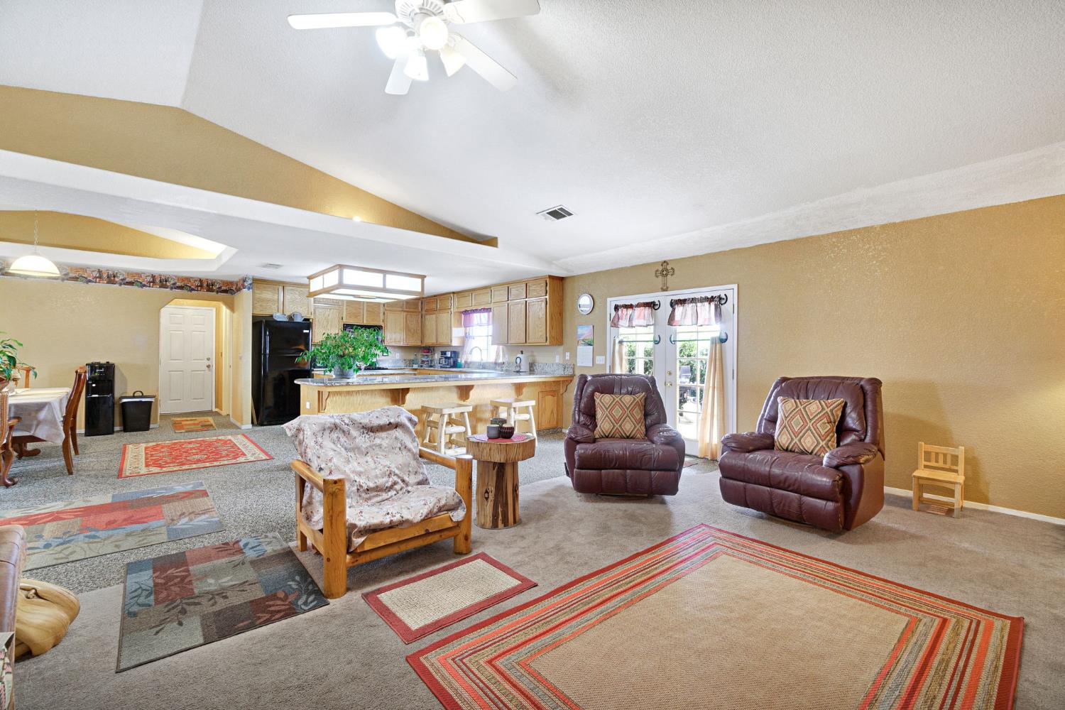 20689 Olympia Rd, Madera, CA 93638