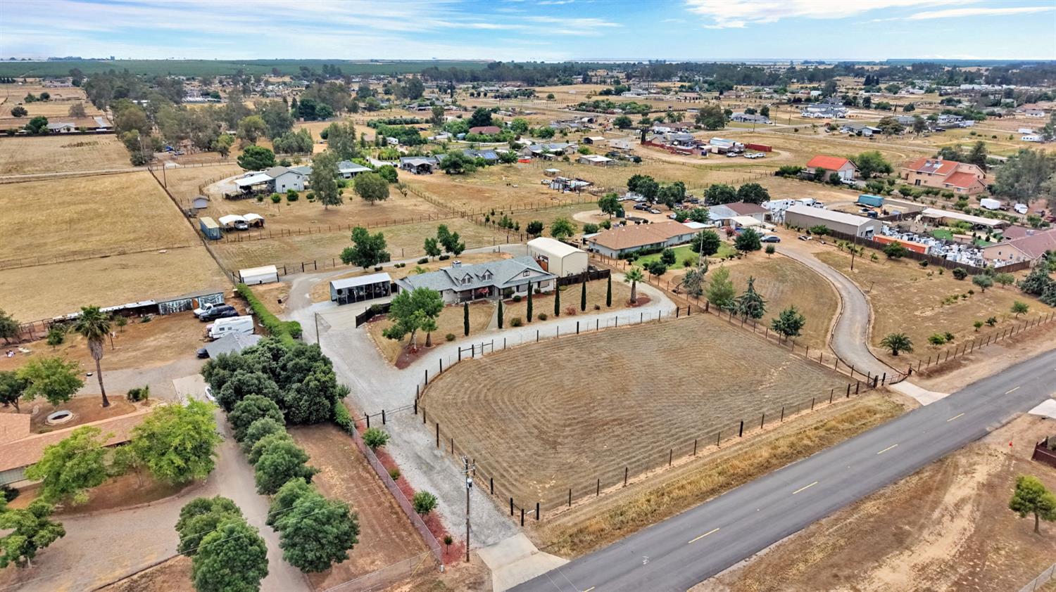 20689 Olympia Rd, Madera, CA 93638