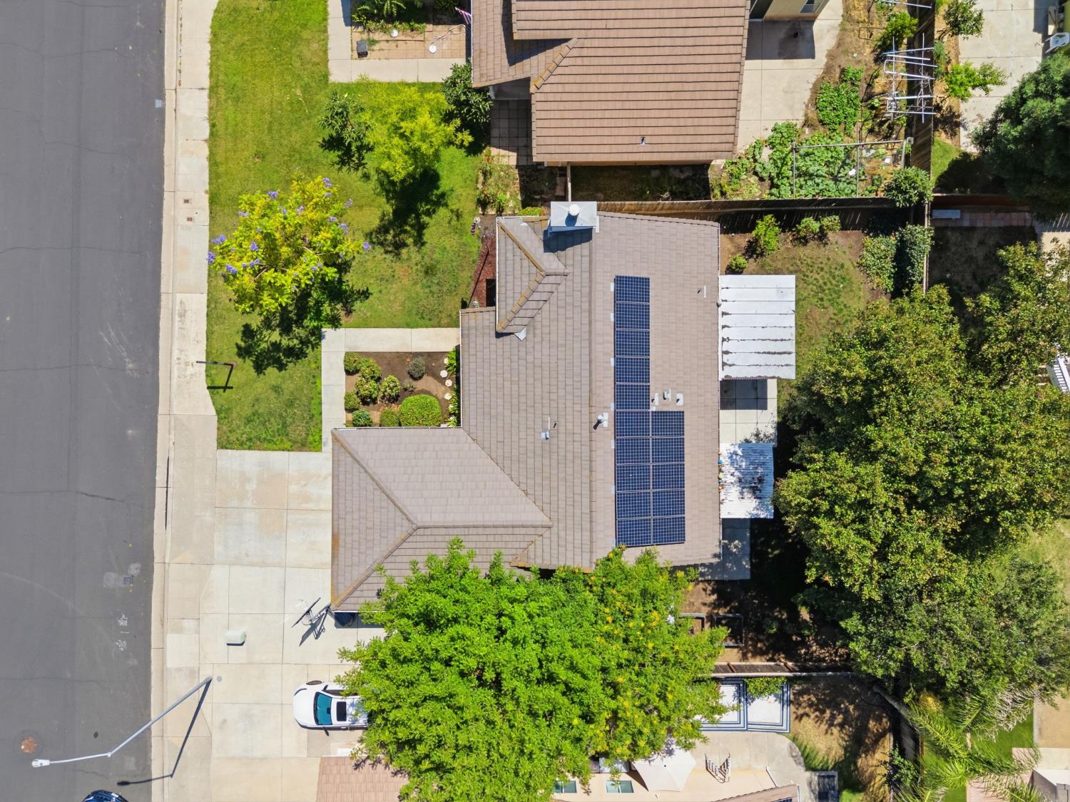 2702 Mitchell Ave, Clovis, CA 93611
