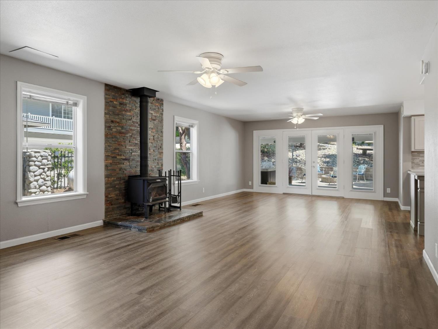 40472 Road 274, Bass Lake, CA 93604